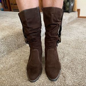 Predictions brown buckled boots size 7.5W